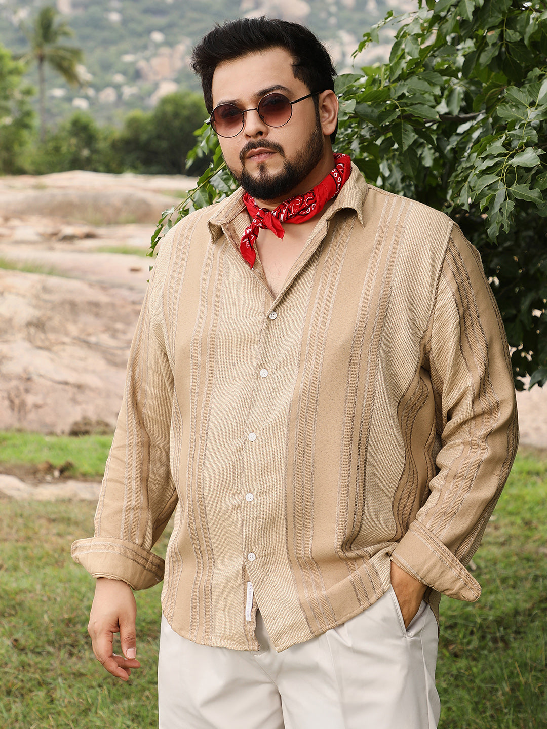 Unbalanced-Striped Jacquard Shirt