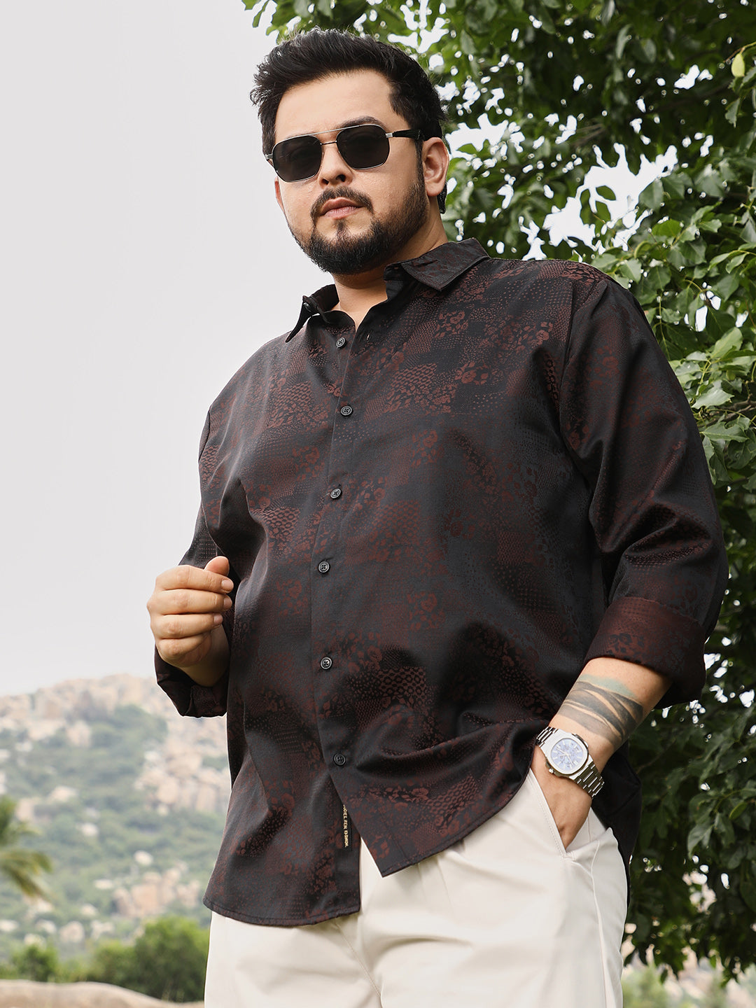 Dark-Tone Flora-Block Jacquard Shirt