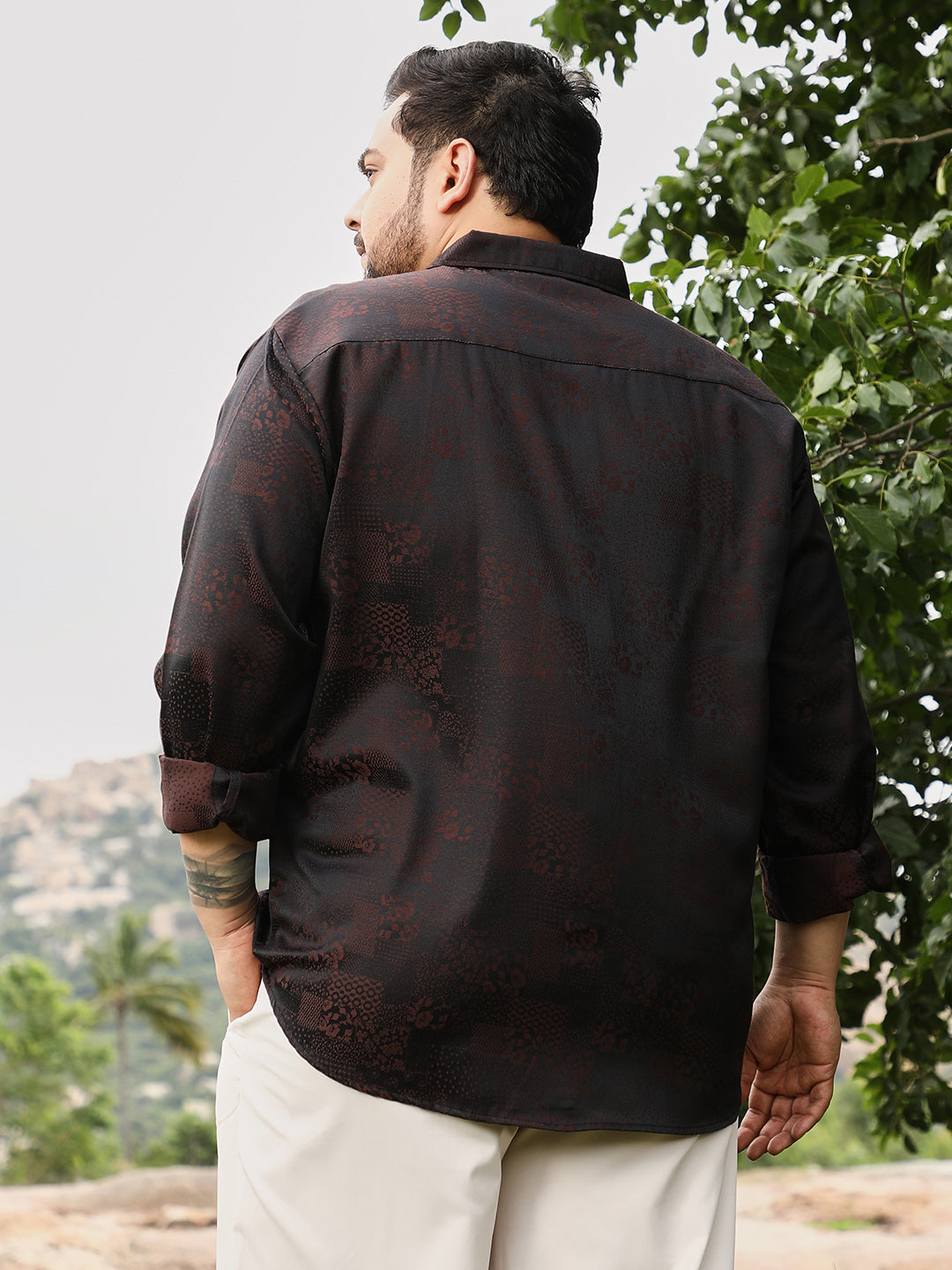 Dark-Tone Flora-Block Jacquard Shirt