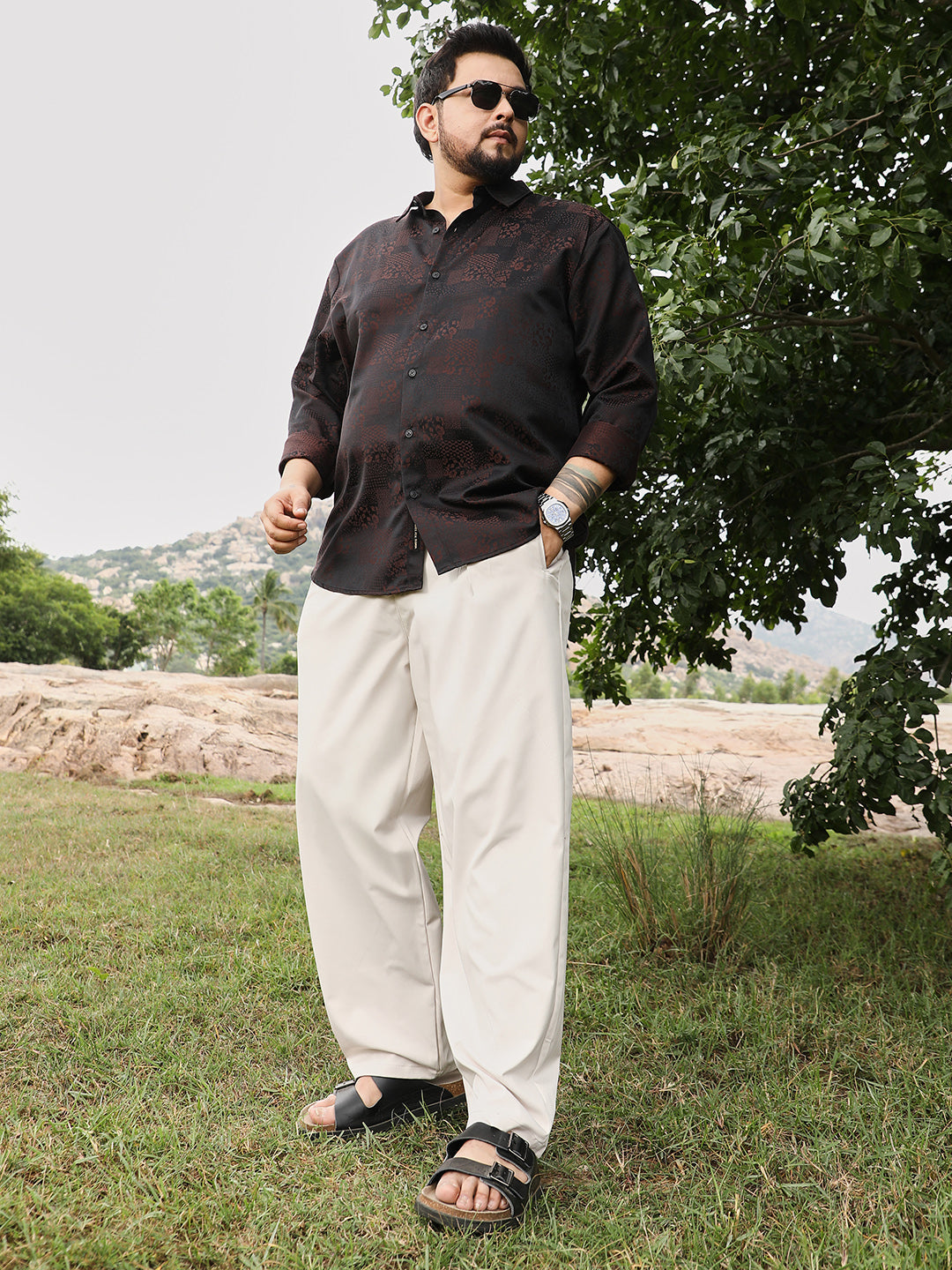 Dark-Tone Flora-Block Jacquard Shirt