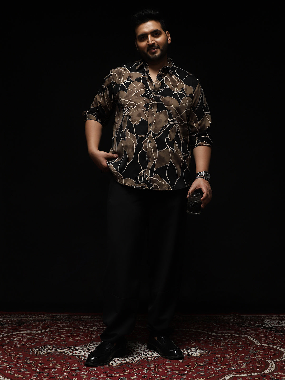 Artistic-Foliage Lined Imrprint Shirt