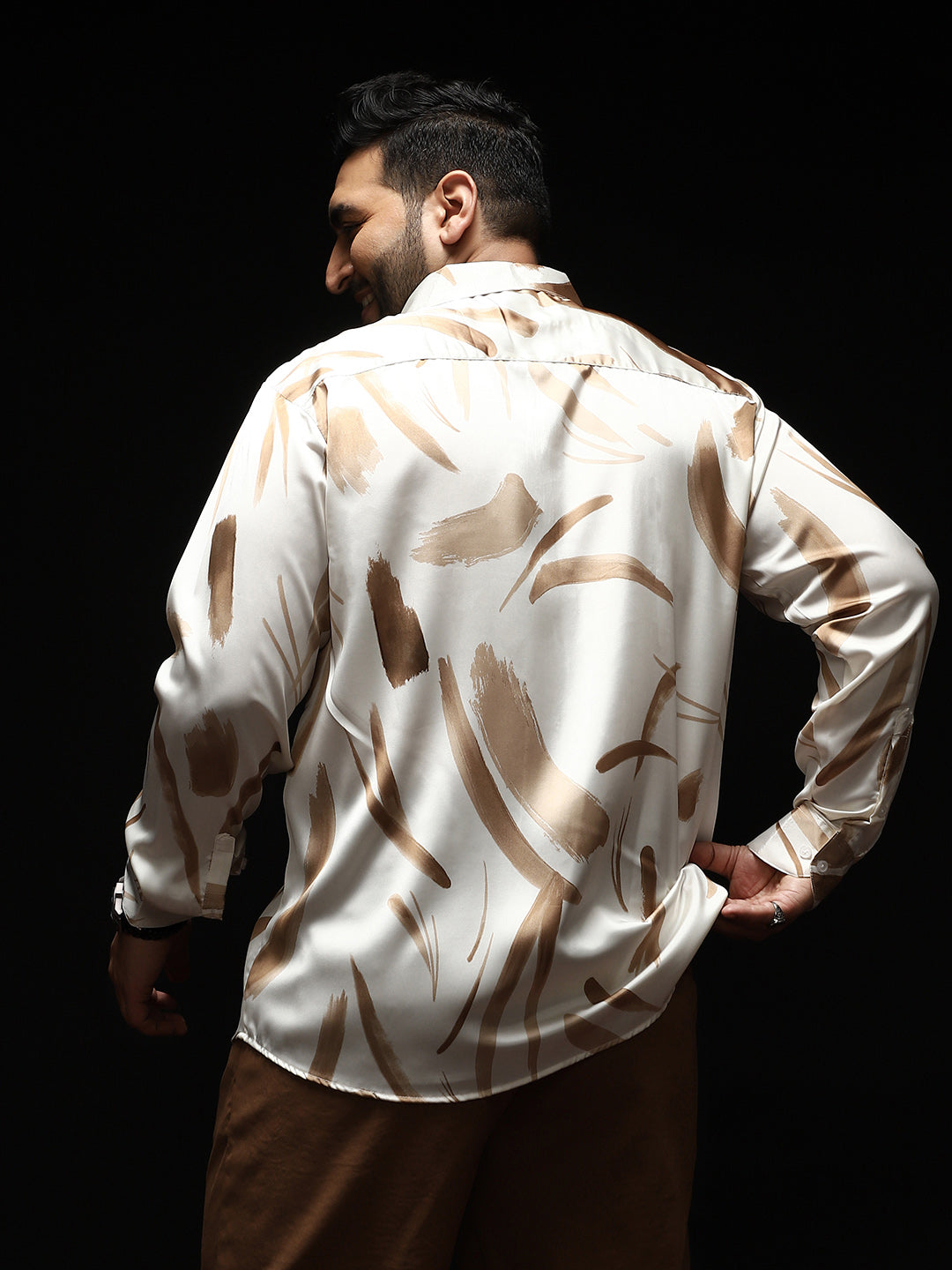 Contrast-Strokes Imprint Shirt