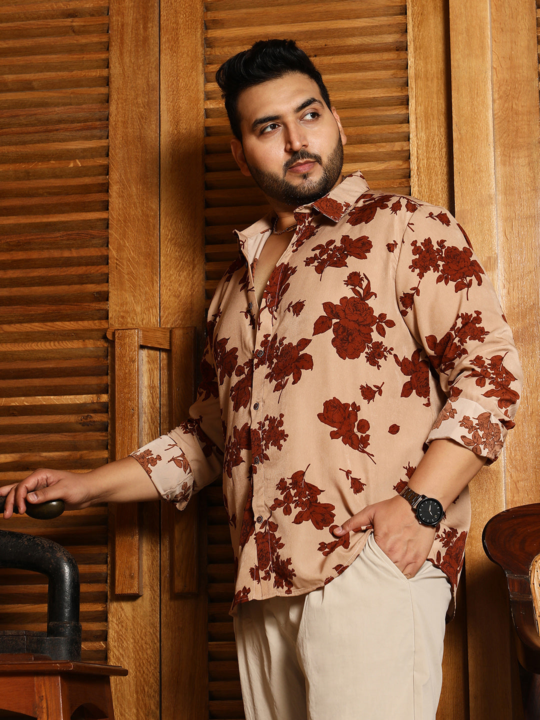 Contrast-Roses Imprint Shirt