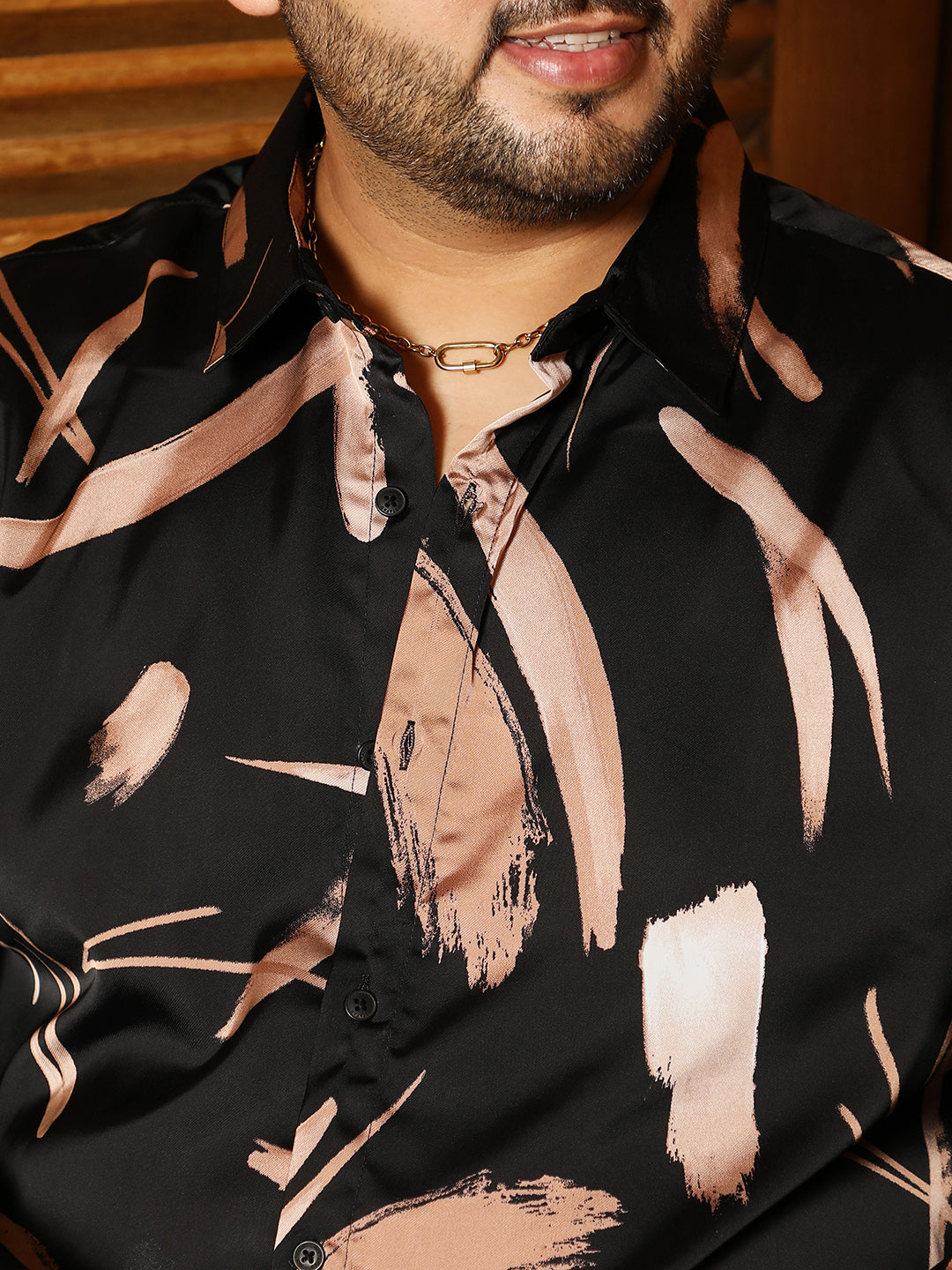 Contrast-Strokes Imprint Shirt