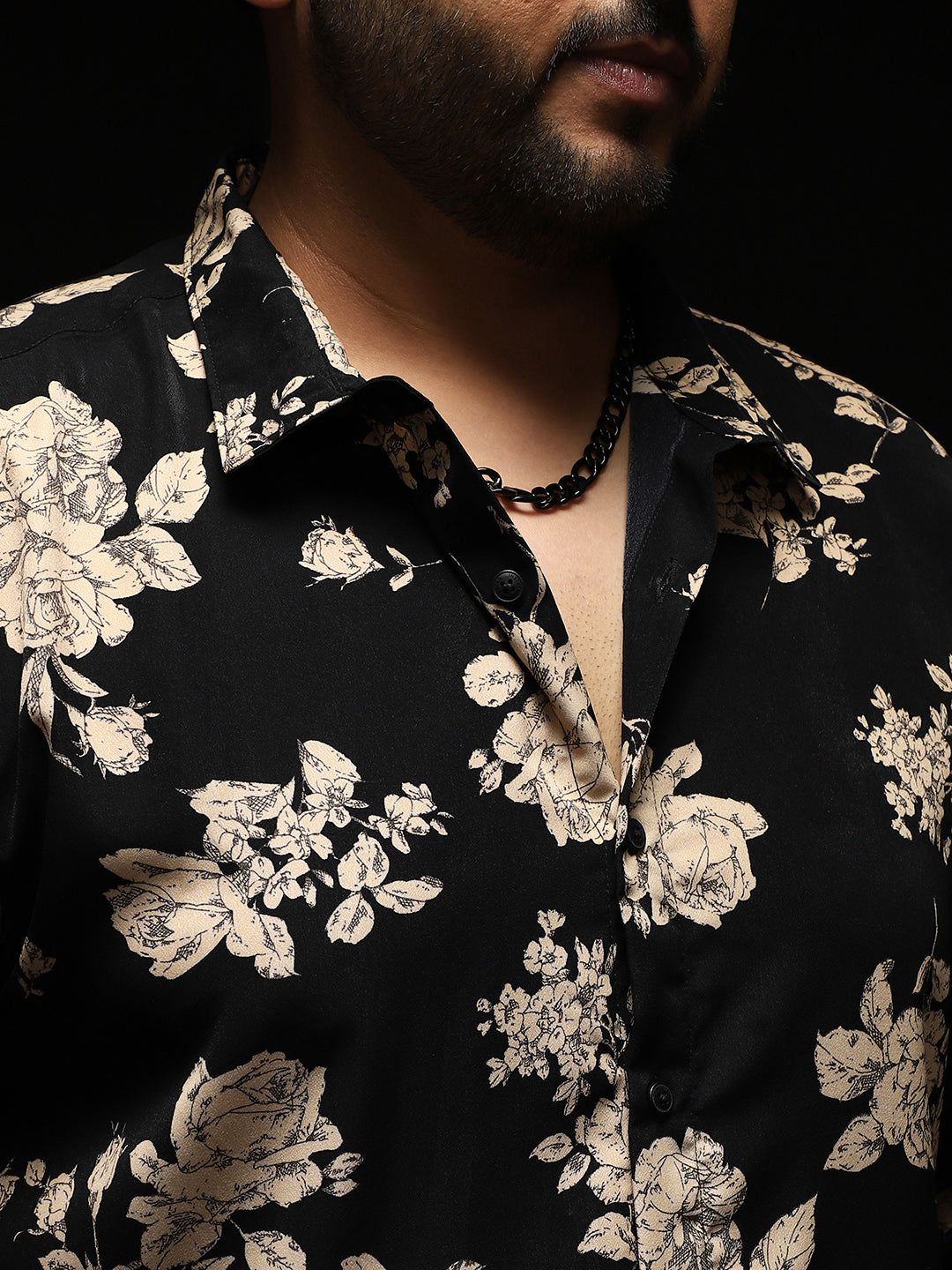 Contrast-Roses Imprint Shirt