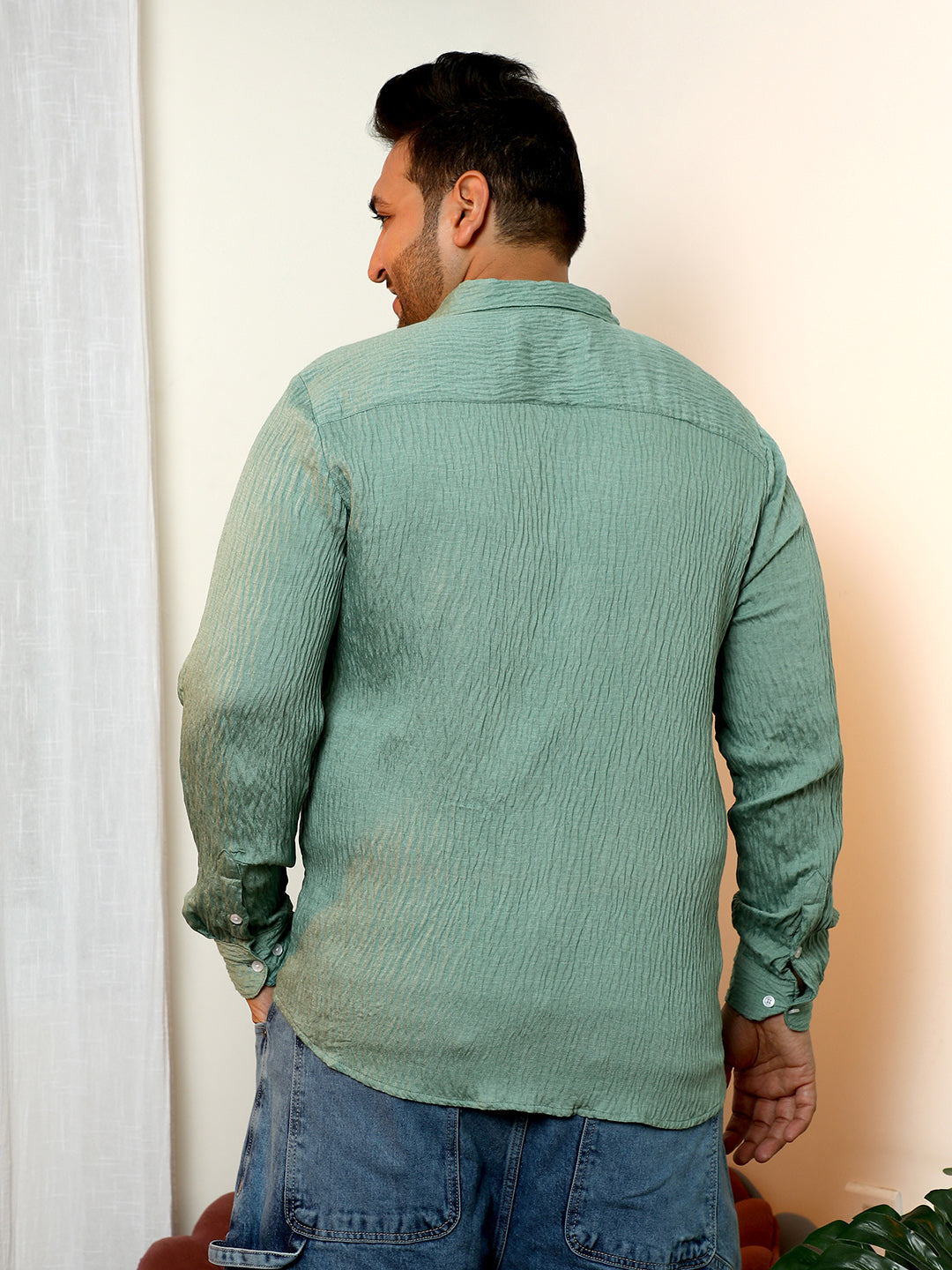 Solid Creased-Tactile Shirt
