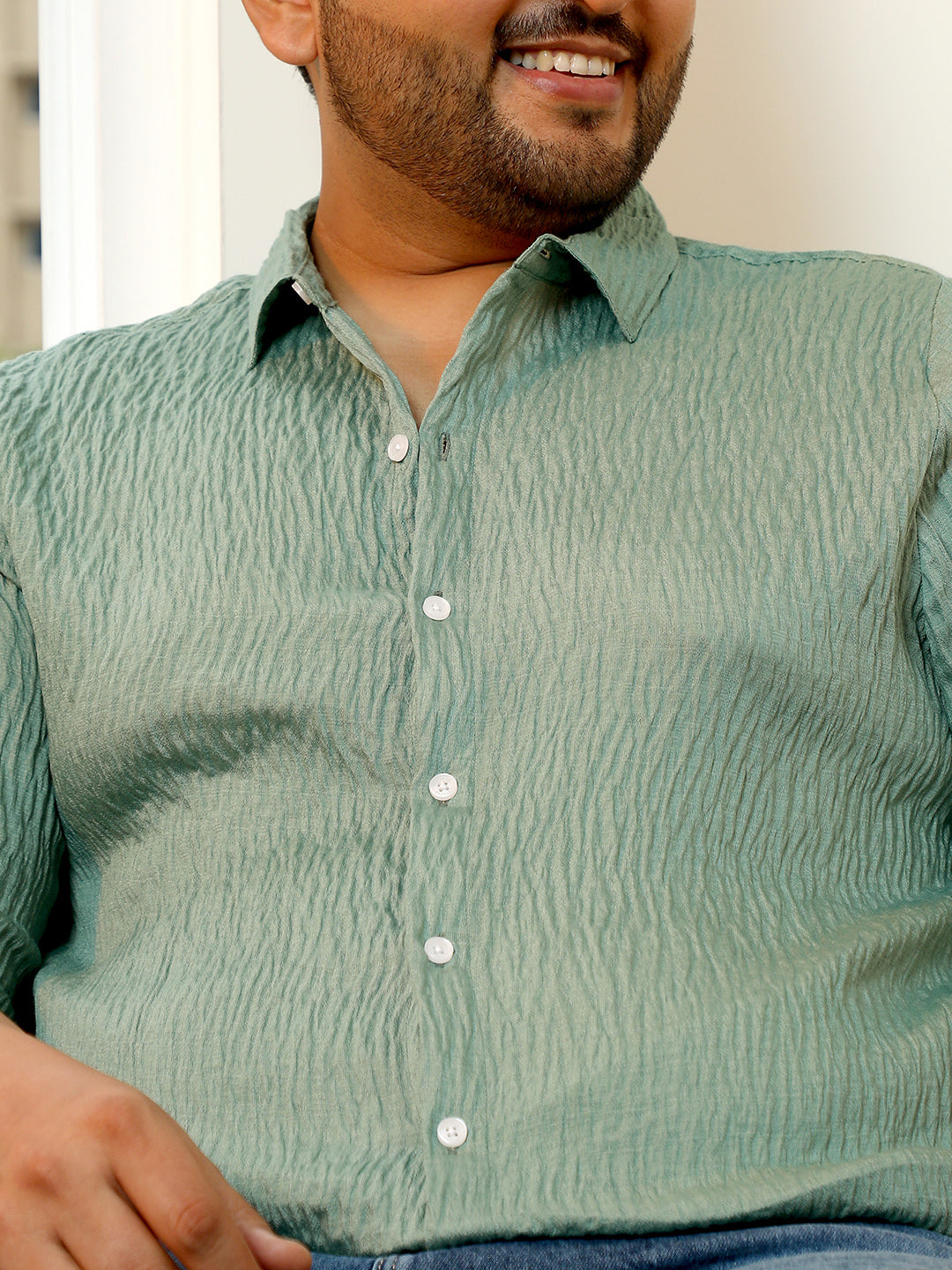 Solid Creased-Tactile Shirt