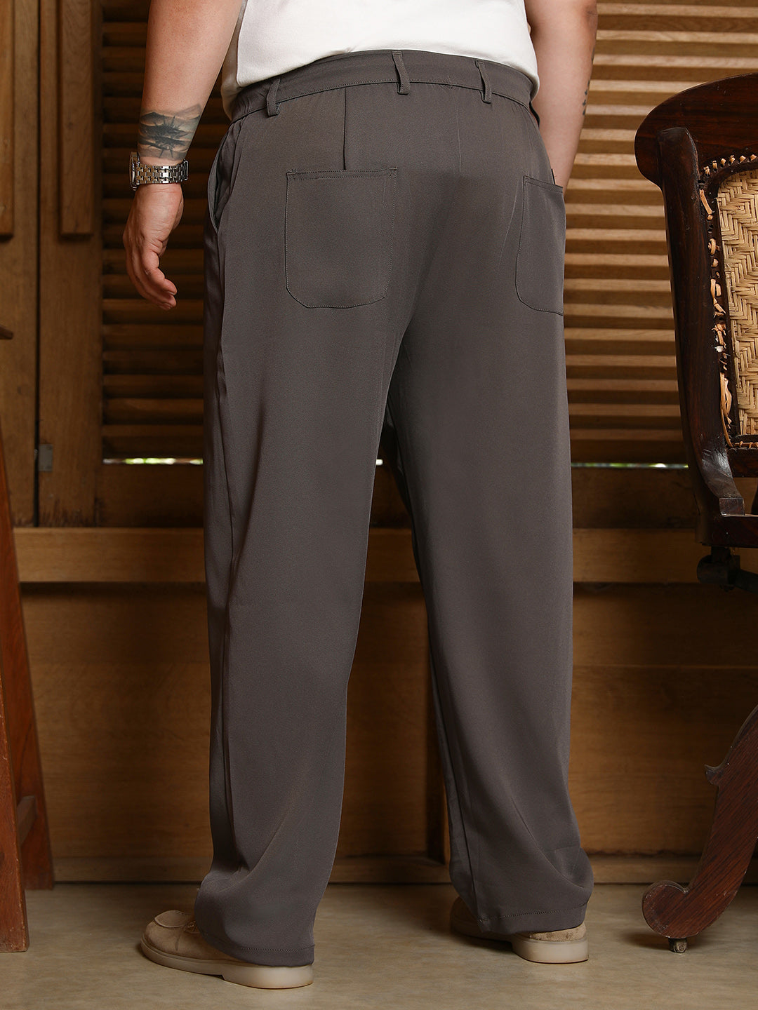 Straight Pleated Trousers