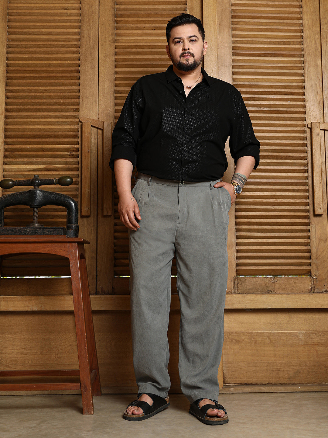 Velvet Pleated Trousers
