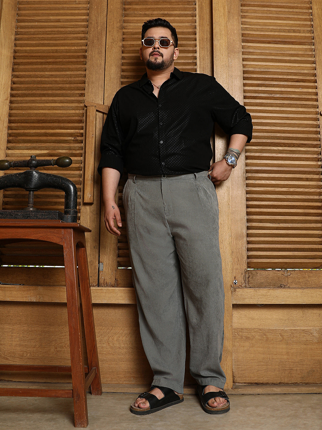 Velvet Pleated Trousers