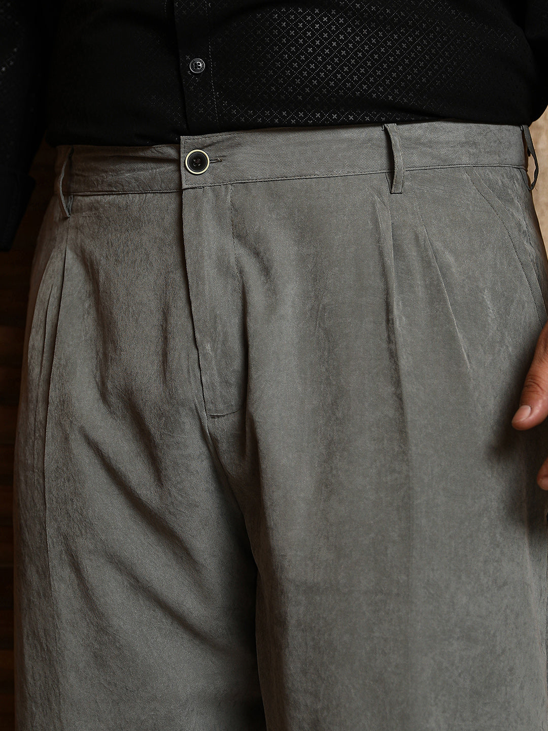 Velvet Pleated Trousers