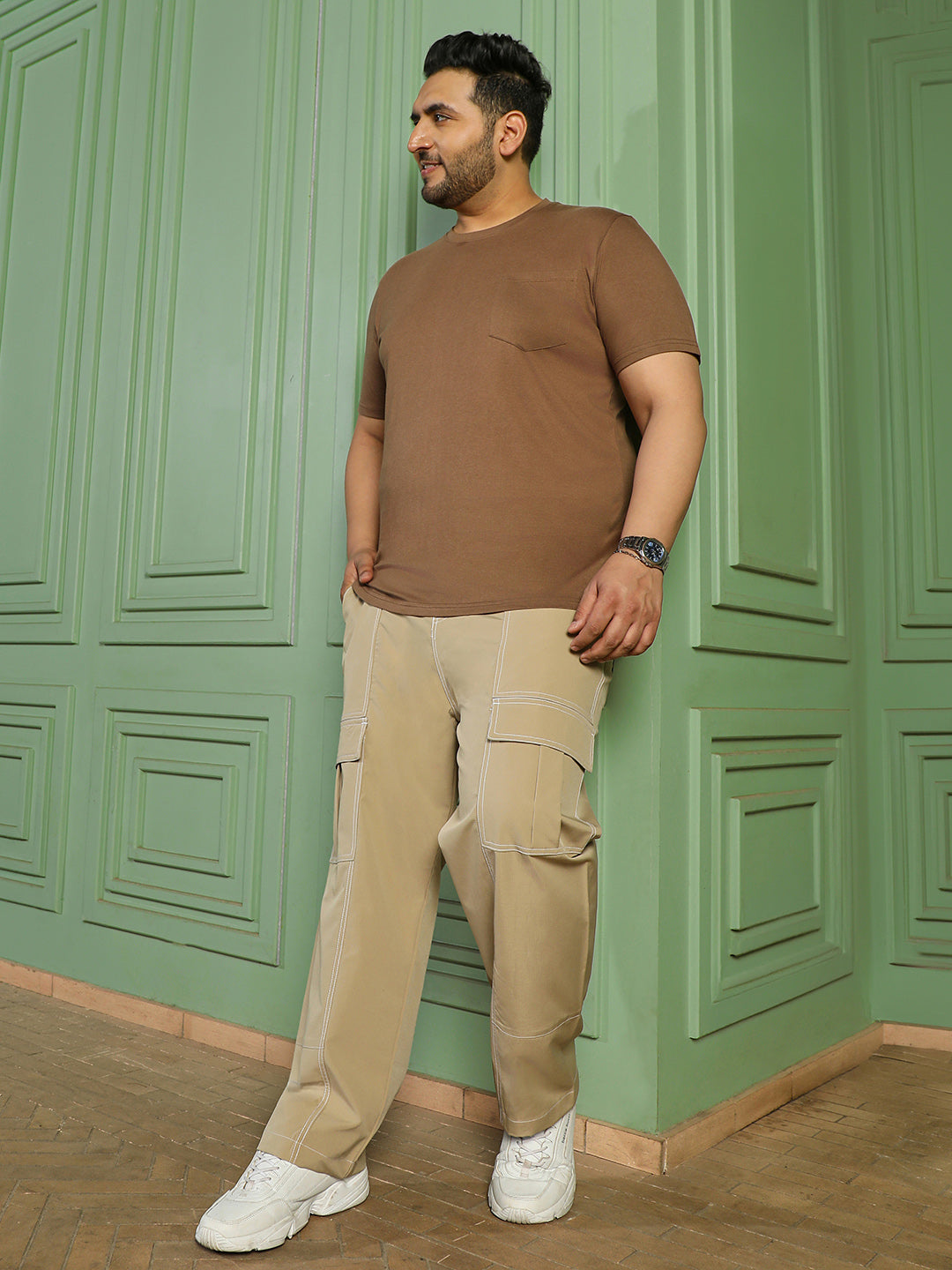 Khaki Mid-Rise Relaxed Fit Trouser