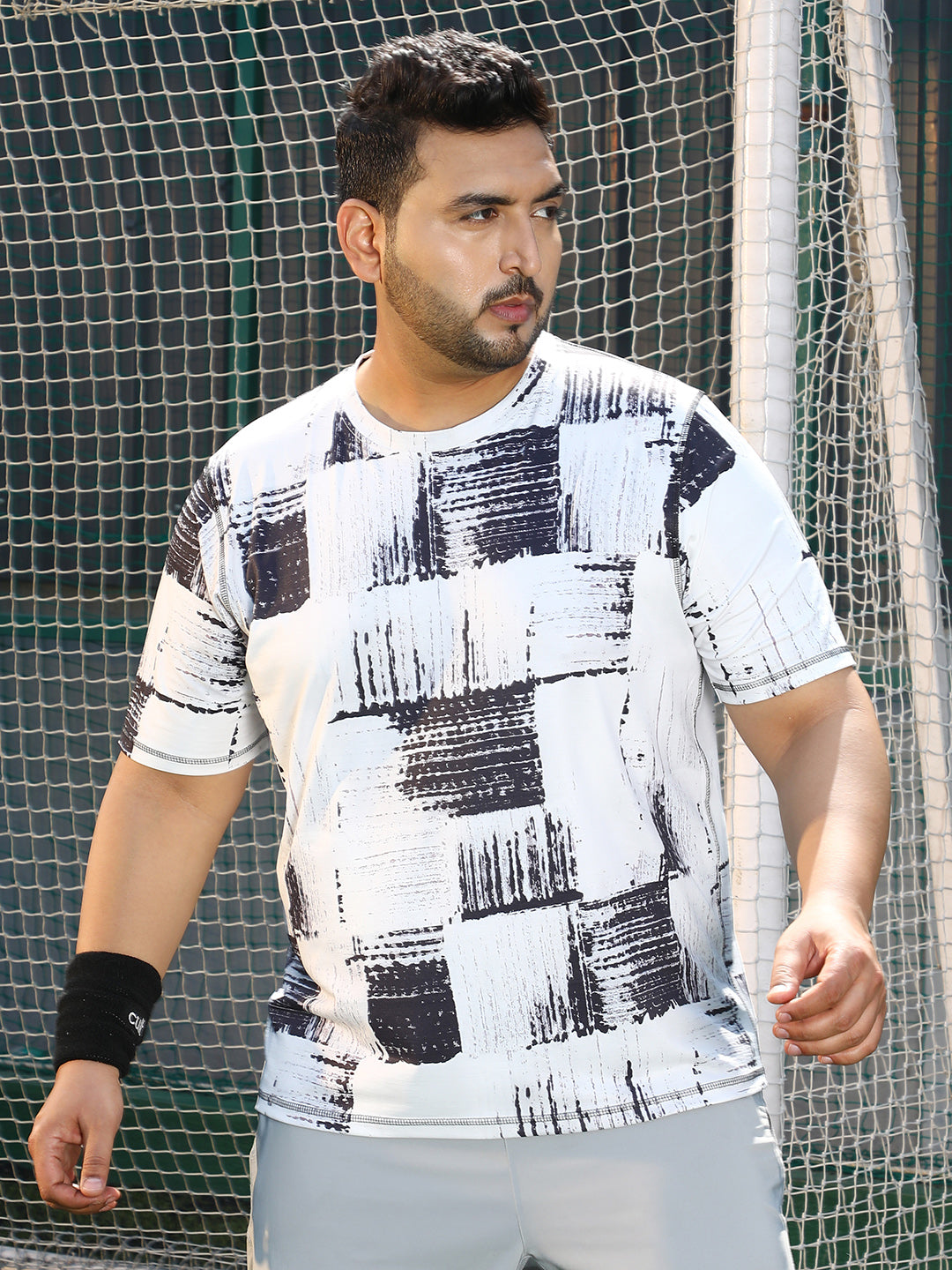 Contrast-Fade Activewear T-Shirt