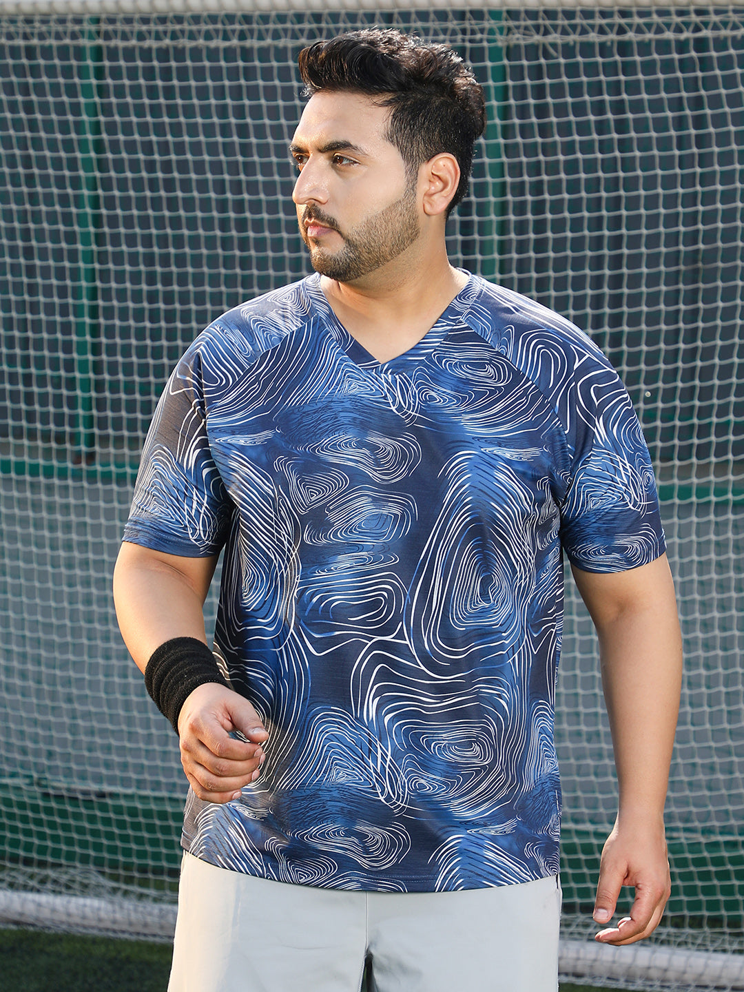 Swirl-Lined Activewear T-Shirt