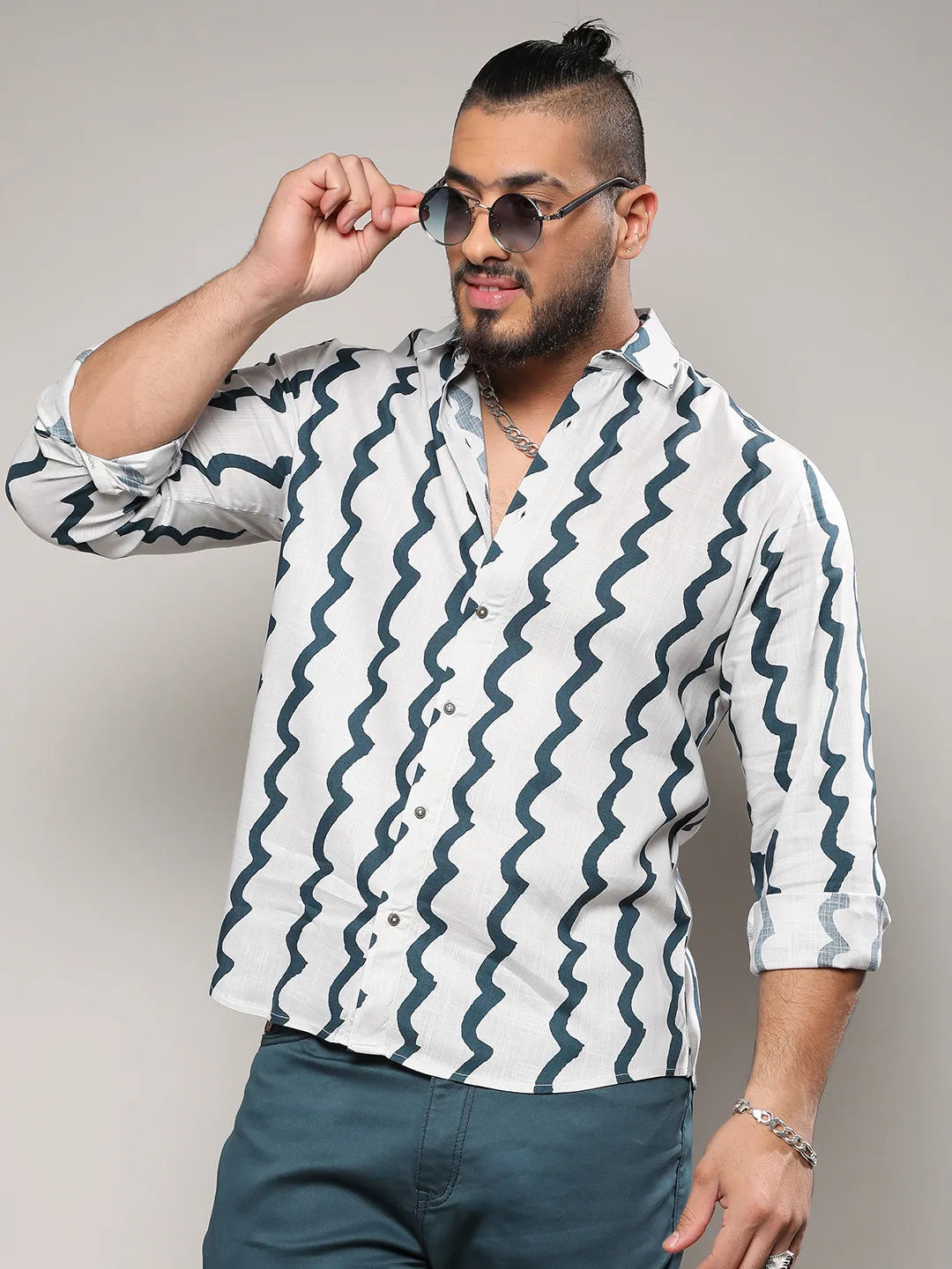 White & Navy Blue Contrast Paint Lines Shirt