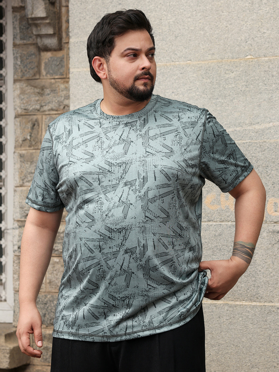 Abstract-Streak Activewear T-Shirt