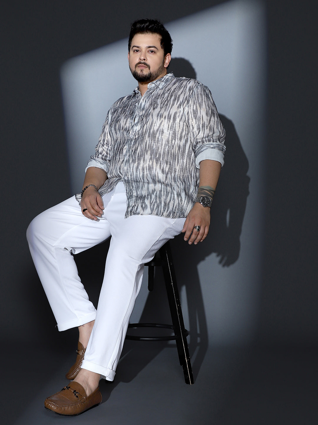 Contrast-Brush Imprint Shirt