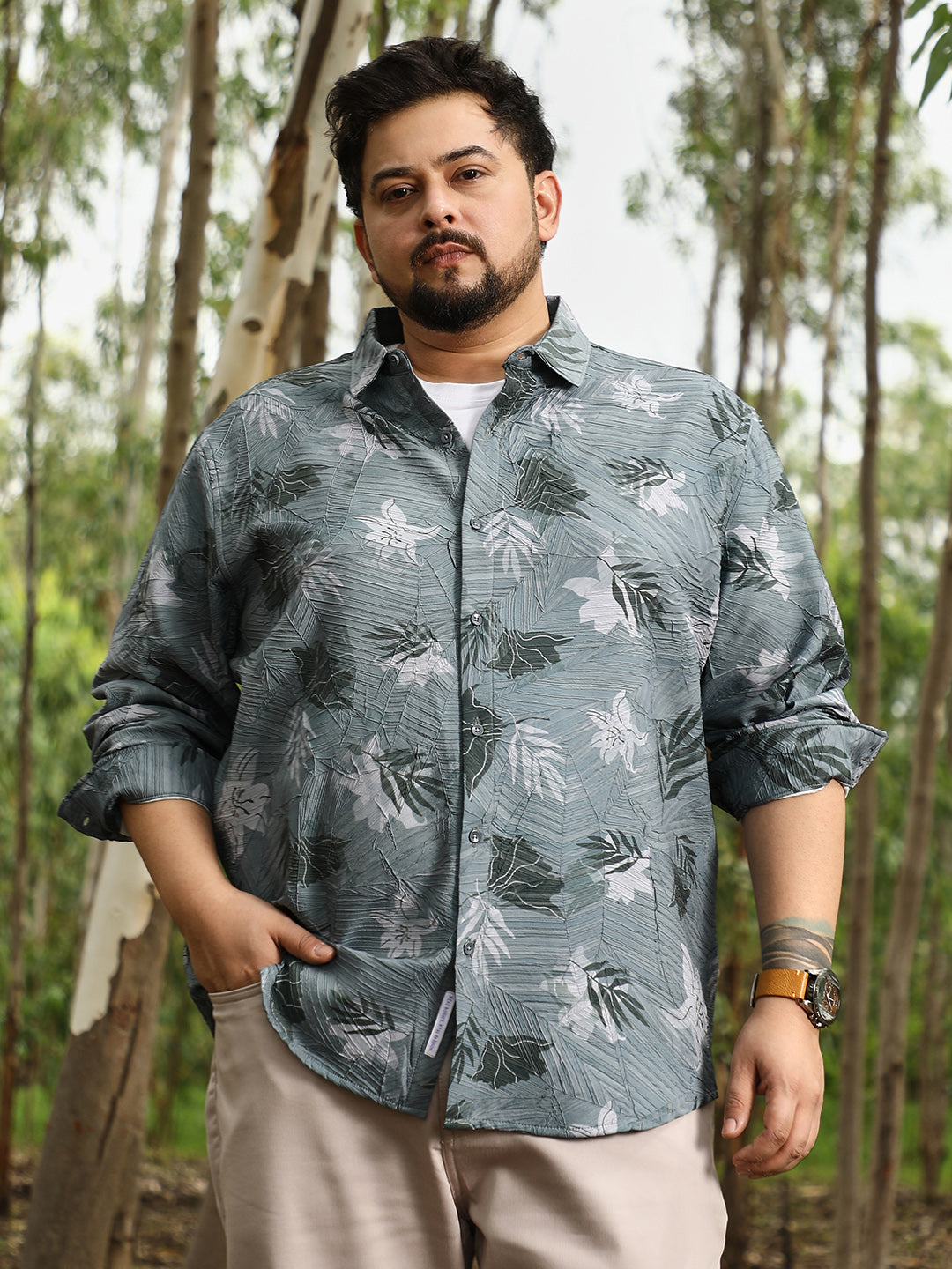 Leaf-Imprint Foliage-Tactile Shirt