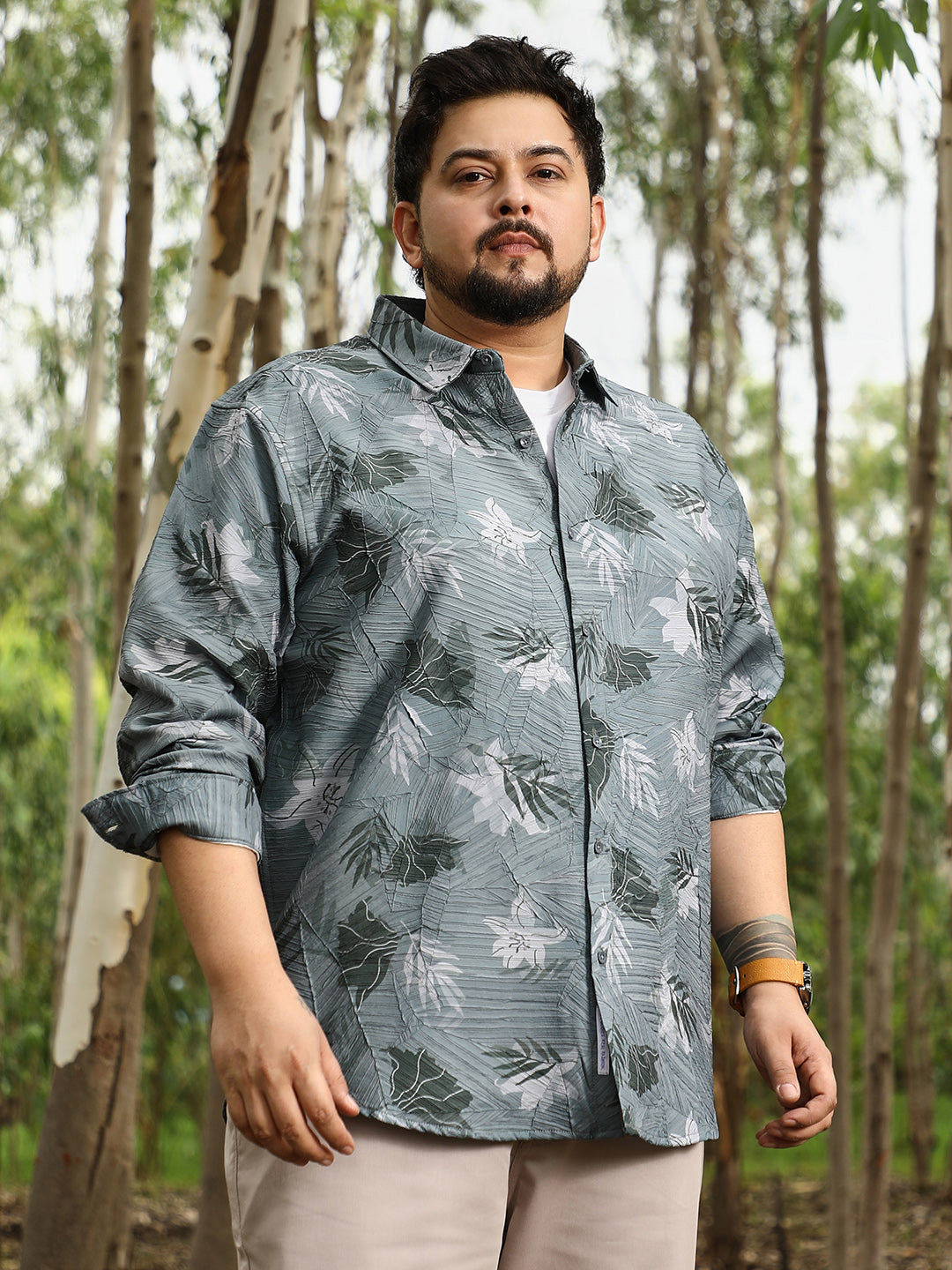 Leaf-Imprint Foliage-Tactile Shirt