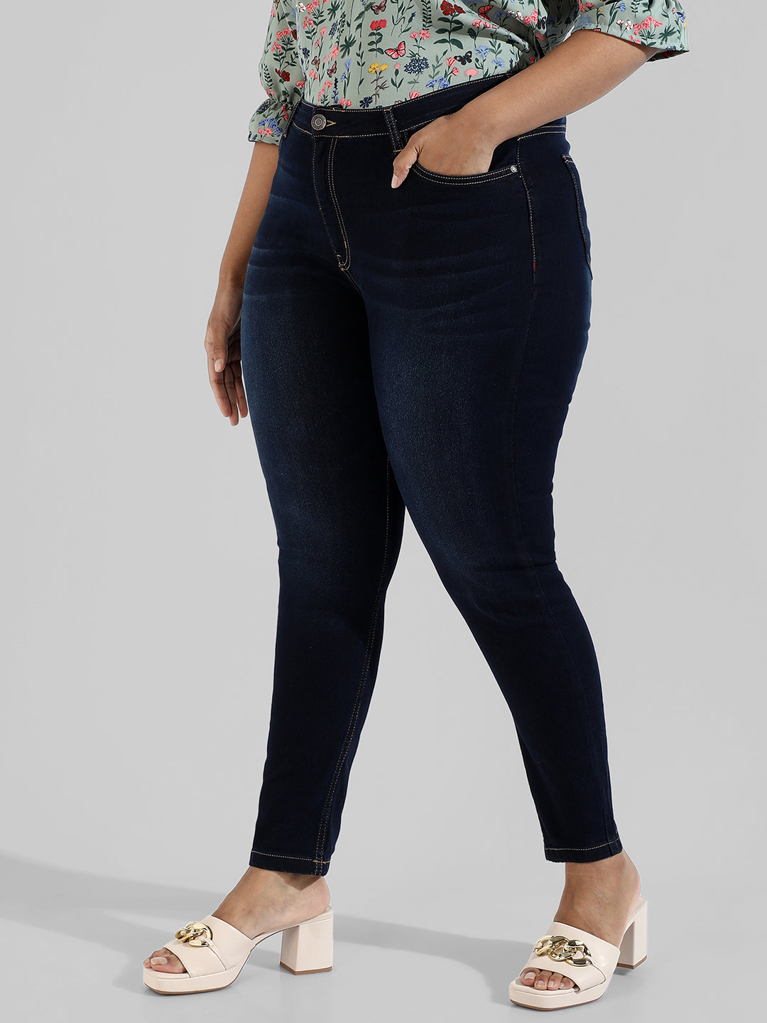 Solid Stylish Skinny Fit New Trend Denim Jeans