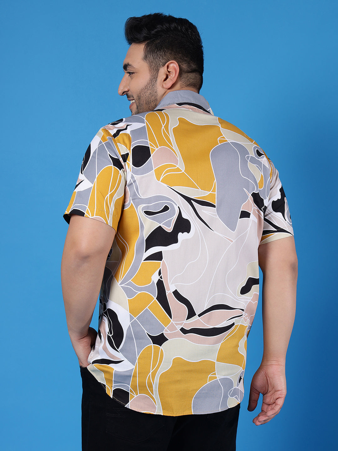MEN GRAPHIC DESIGN HALF SLEEVE SHIRT