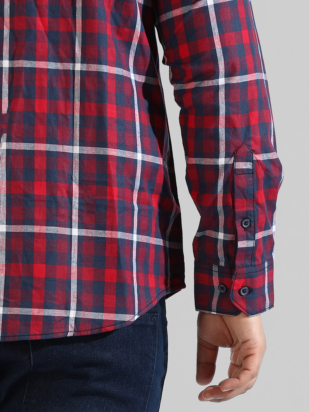 Instafab Plus Menâ€™s Casual Checks Shirt